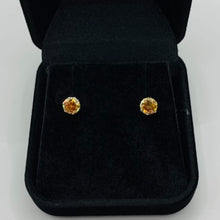 Load image into Gallery viewer, 1ct Champagne Moissanite Luxury Sterling Silver 925 Stud Earrings
