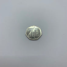 Load image into Gallery viewer, Queens Platinum Jubilee NEW UNCIRCULATED In CAPSULE! 50p Coin 2022 Fifty Pence -UNC
